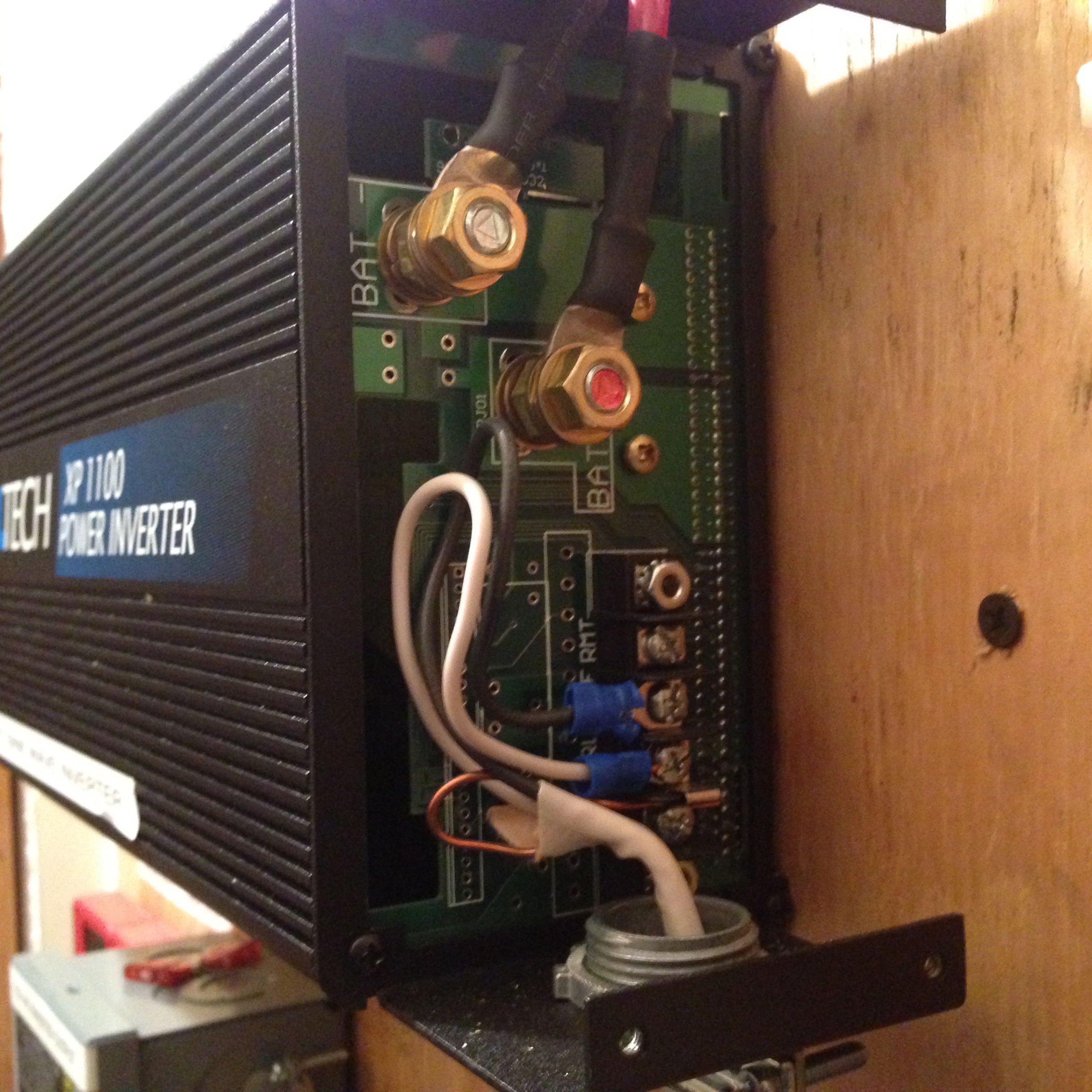 AC Inverters For Off Grid Power, Part 2 - Off Grid Ham